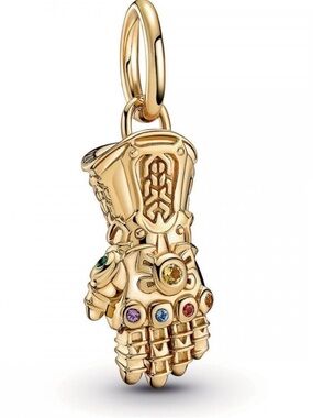 Pandora Marvel Avengers Infinity Gauntlet Dangle Charm